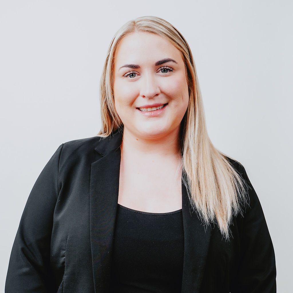 Hayley A. Popp - Main Headshot